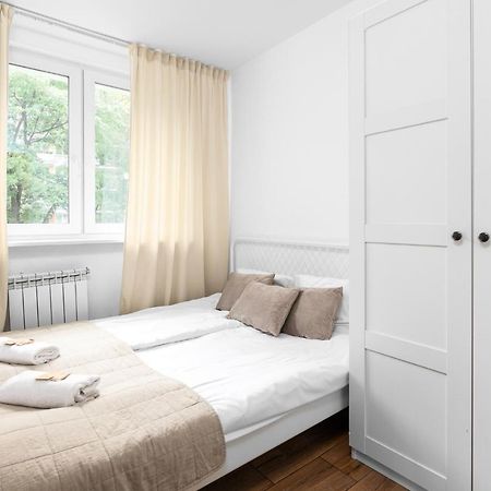Apartamento Warsaw Concierge Waszyngtona Park Exterior foto