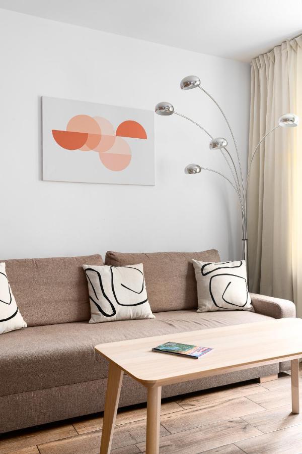 Apartamento Warsaw Concierge Waszyngtona Park Exterior foto